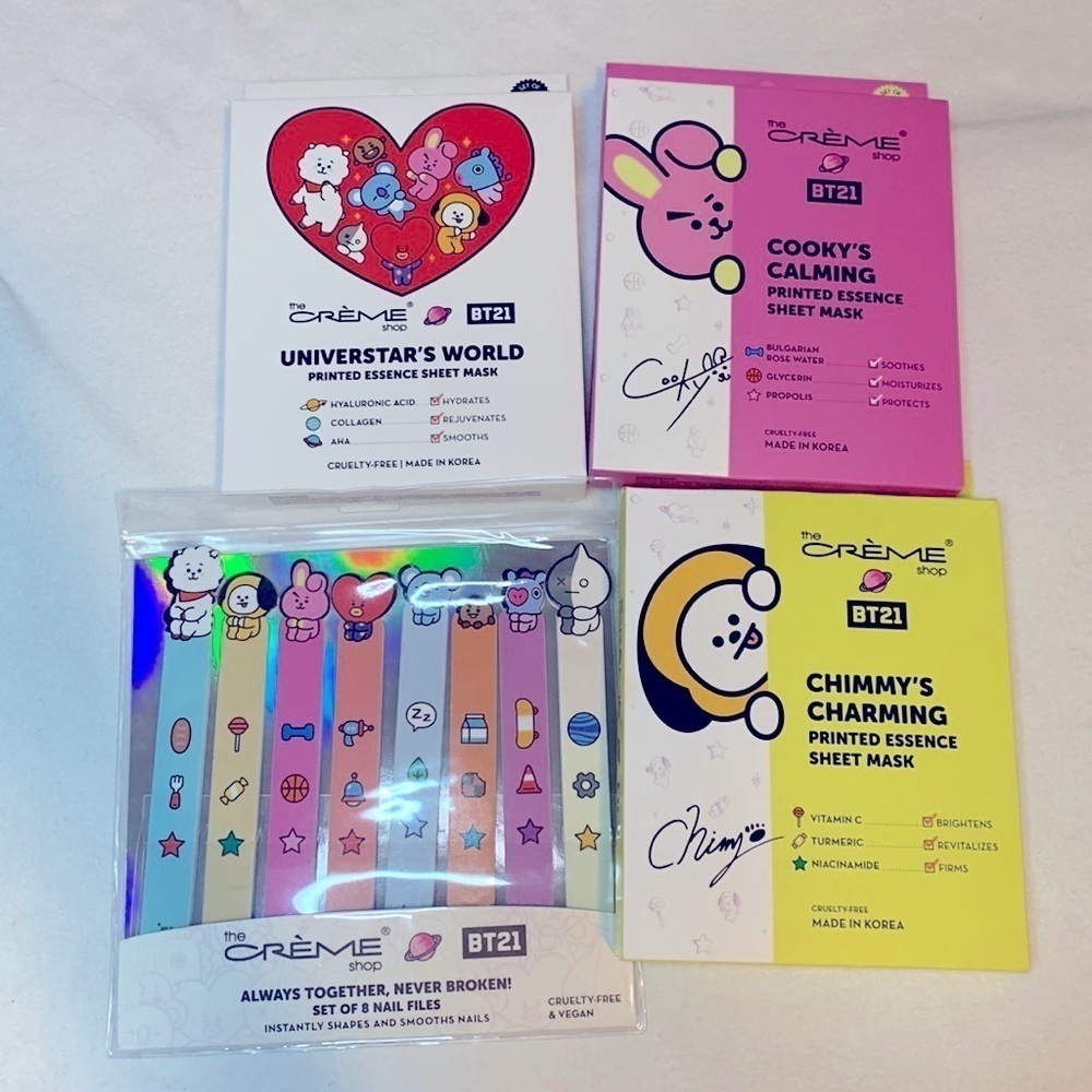 🌸Set Of BTS Sheet Masks And Nail Shapers